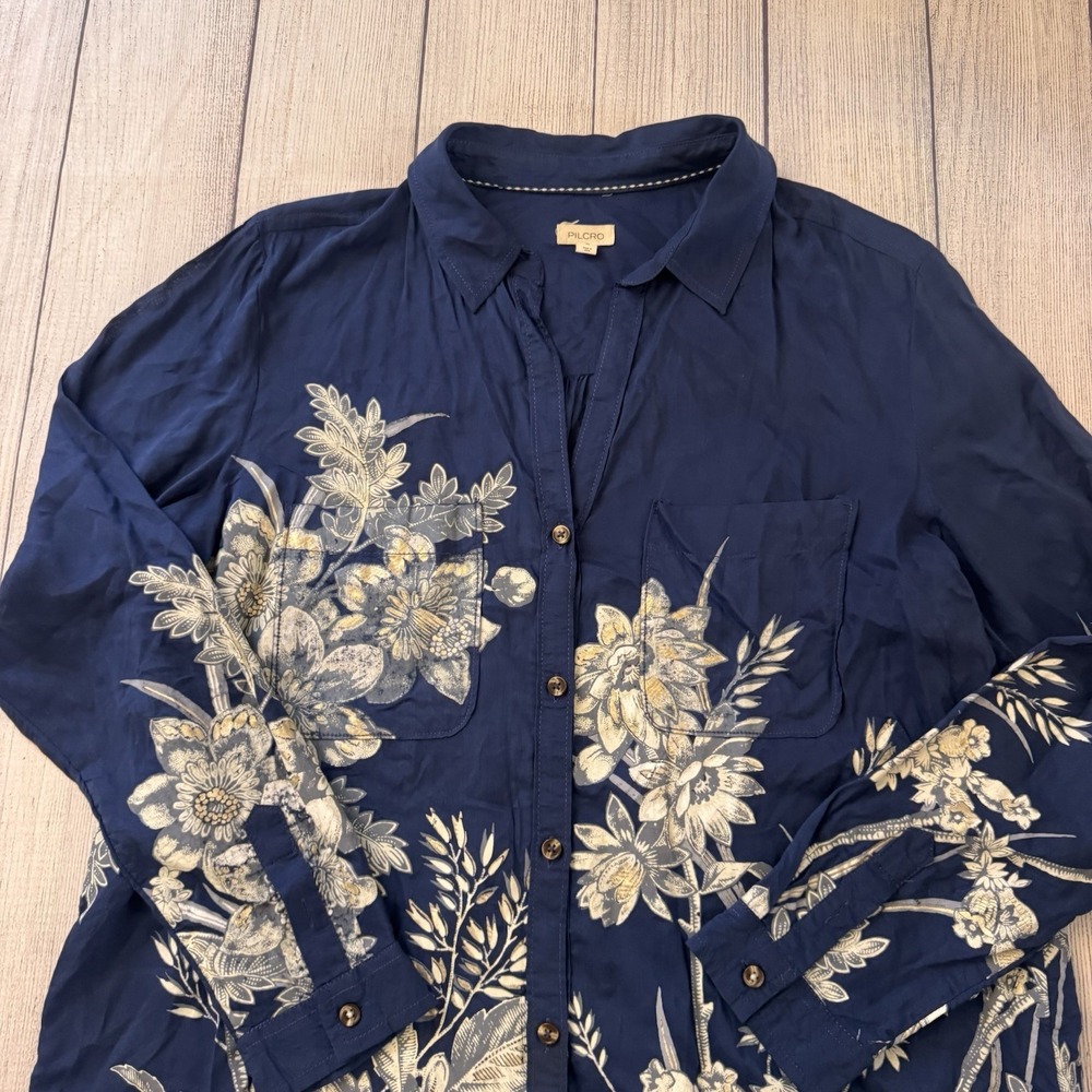 Anthropologie Pilcro Navy Blue Floral Modal Button Down Shirt Medium Semi-Sheer - Picture 5 of 12